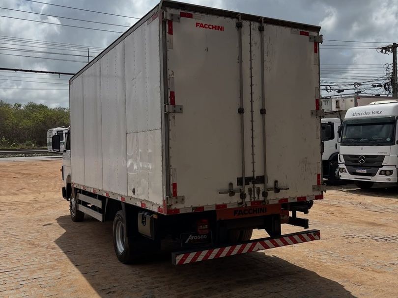 VOLKSWAGEN 8-160 E Delivery 2p (diesel)(E5)