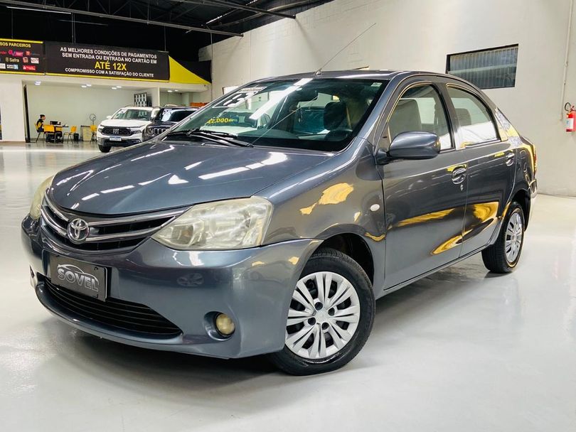 Toyota ETIOS XS Sedan1.5 Flex 16V 4p Mec.
