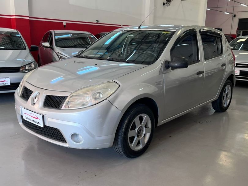 Renault SANDERO Authentique Hi-Flex 1.0 16V 5p