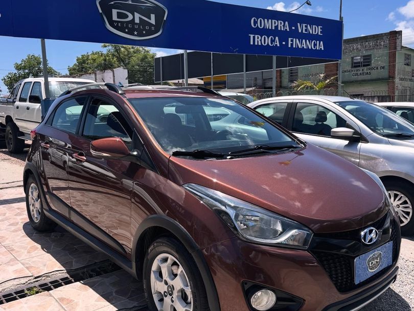 Hyundai HB20X Style 1.6 Flex 16v Mec.