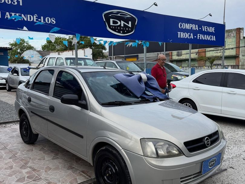 Chevrolet Corsa Sedan 1.0 MPFI 8V 71cv 4p