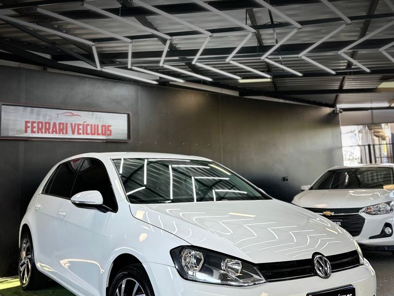 VolksWagen Golf Comfortline 1.6 MSI Total Flex Aut.