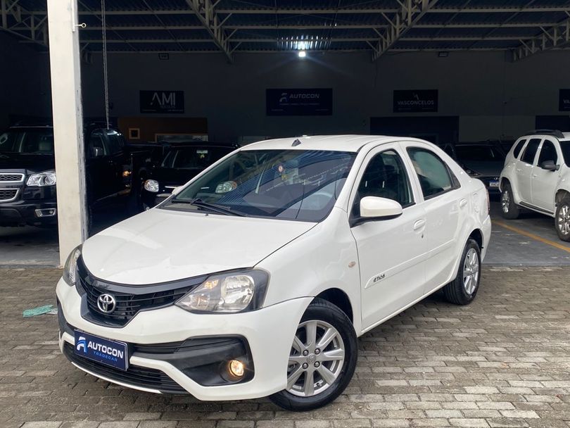 Toyota ETIOS X Plus 1.5 Flex 16V 5p Mec.
