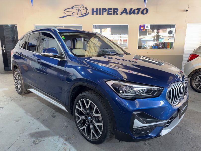 BMW X1 SDRIVE 20i X-Line 2.0 TB Active Flex