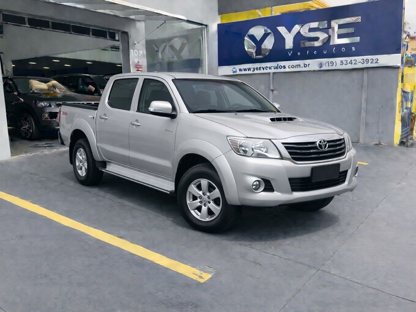 Toyota Hilux CD SRV D4-D 4x4 3.0 TDI Diesel Aut