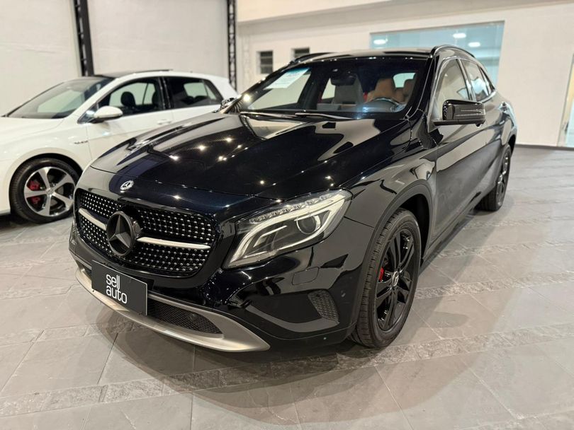 Mercedes GLA 200 Vision 1.6/1.6 TB 16V Flex Aut.