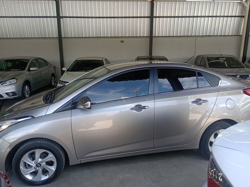 Hyundai HB20S Premium 1.6 Flex 16V Aut. 4p