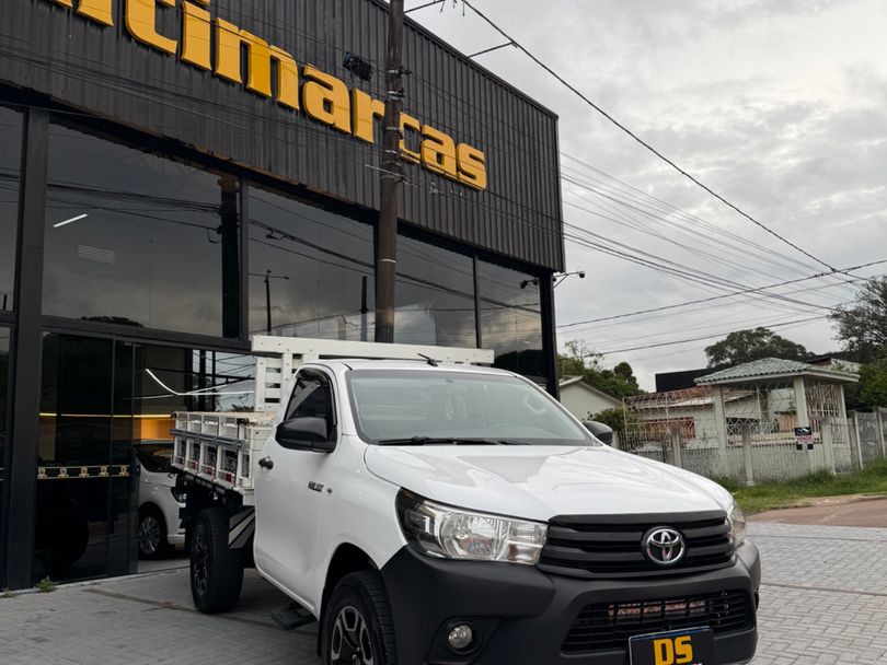 Toyota Hilux Chassi 4x4 2.8 TDI Diesel Mec.
