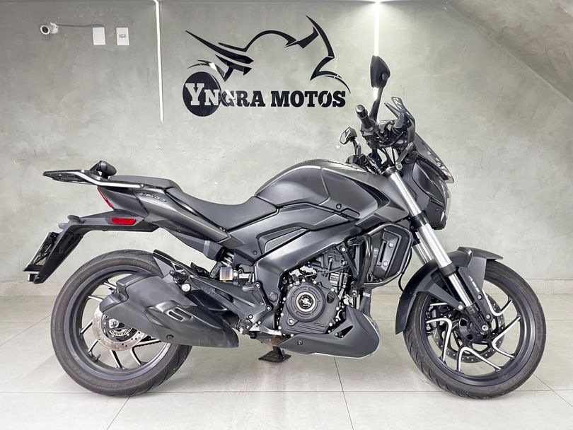 BAJAJ DOMINAR 400 