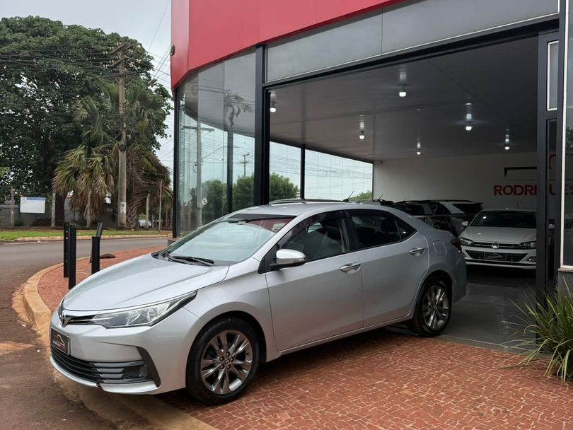 Toyota Corolla XEi 2.0 Flex 16V Aut.
