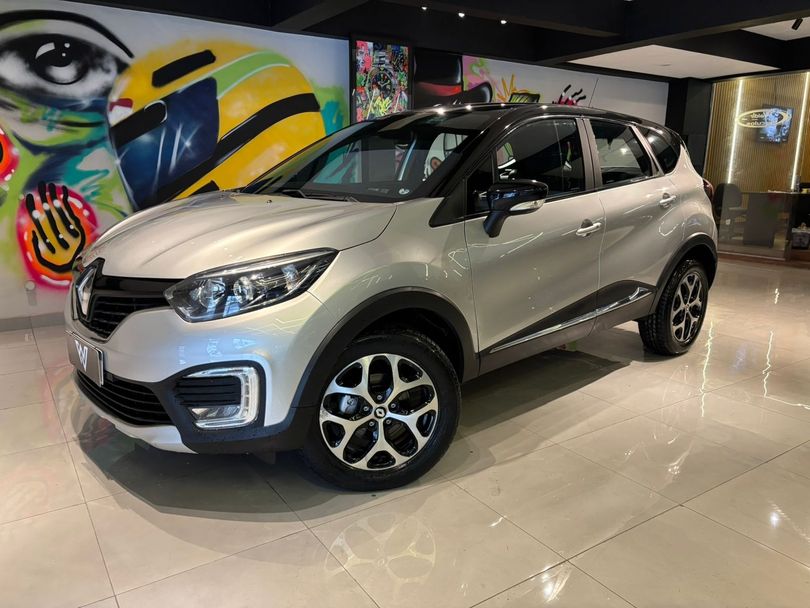 Renault CAPTUR Intense Bose 2.0 16V Flex 5p Aut.