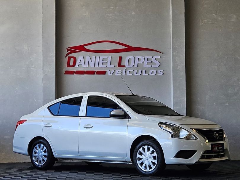 Nissan VERSA S 1.6 16V FlexStart 4p Mec.