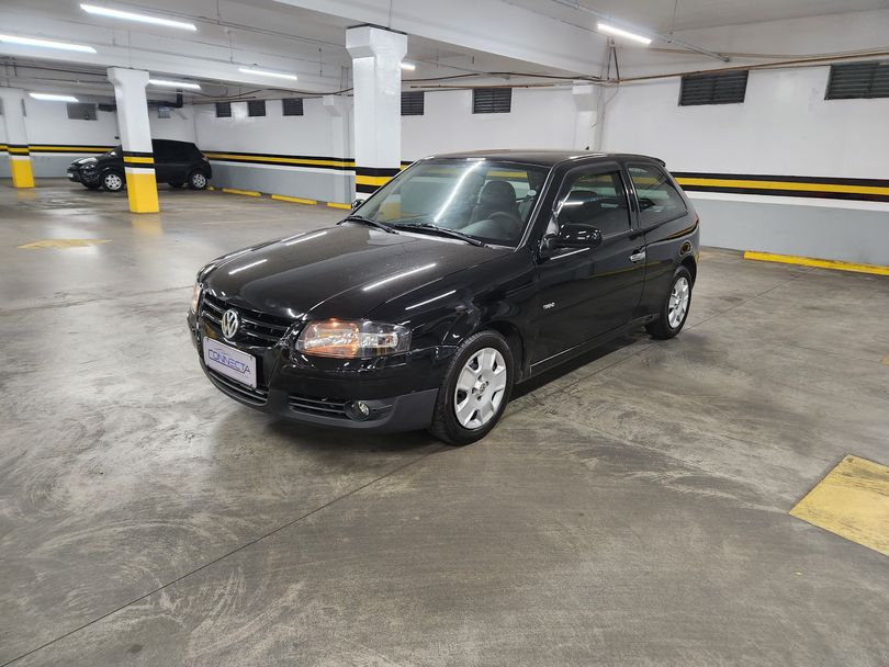 VolksWagen Gol Plus 1.0 Mi Total Flex 4p