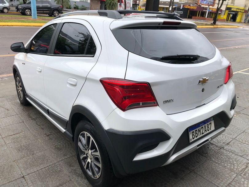 Chevrolet ONIX HATCH ACTIV 1.4 8V Flex 5P Aut.
