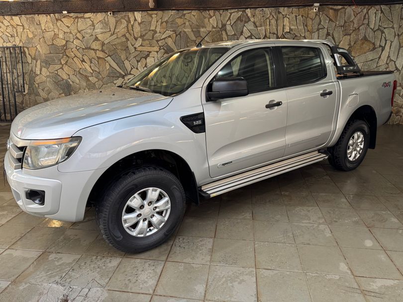 Ford Ranger XLS 3.2 20V 4x4 CD Diesel Mec.