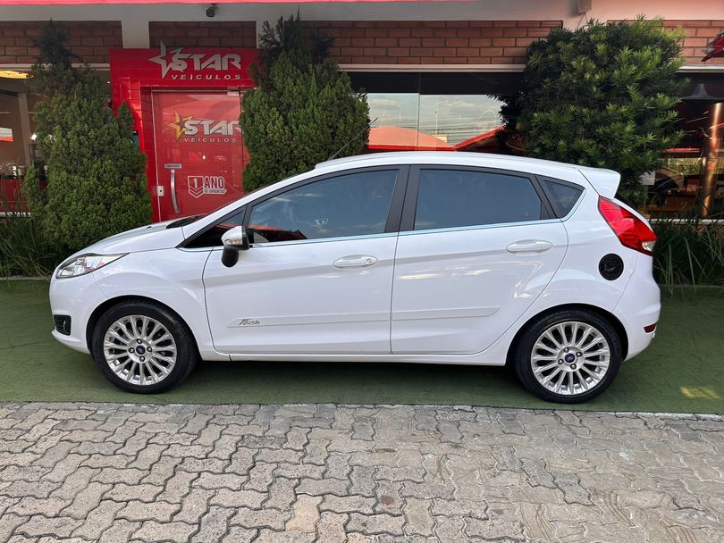 Ford Fiesta TIT./TIT.Plus 1.6 16V Flex Aut.