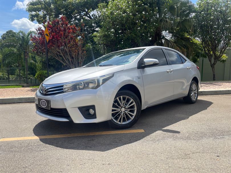 Toyota Corolla XEi 2.0 Flex 16V Aut.