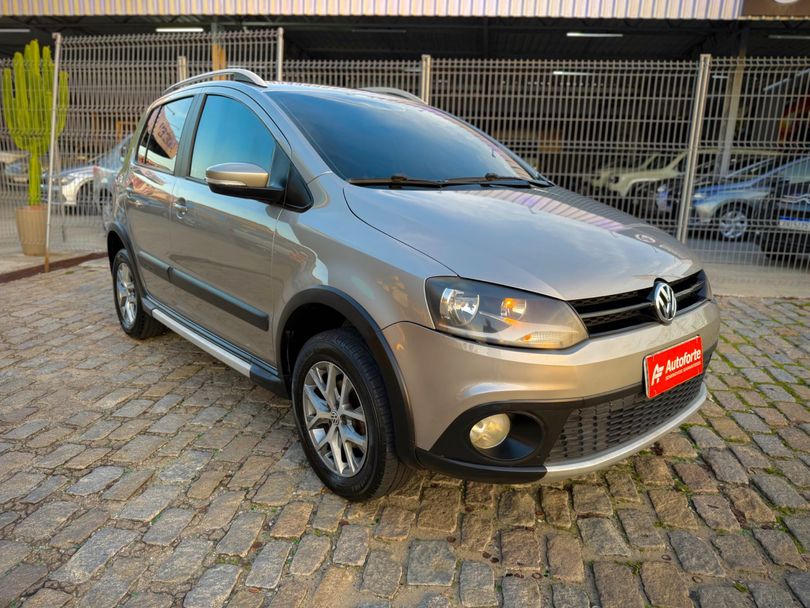 VolksWagen CROSSFOX 1.6 Mi Total Flex 8V 5p