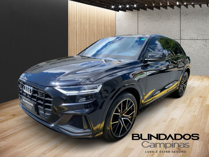Audi Q8 Perfo. 3.0 TFSI Quattro S-tron/(Híb.)