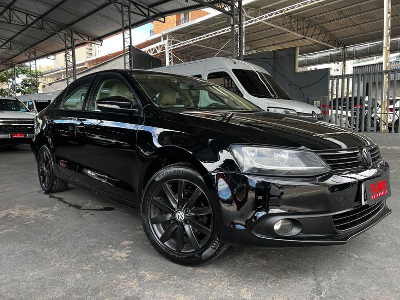 VolksWagen JETTA Comfortline  2.0 T.Flex 8V 4p Mec.