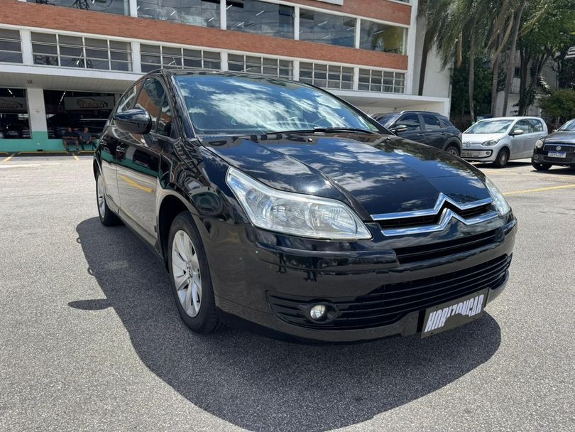 Citroën C4 GLX 1.6 Flex 16V 5p Mec.