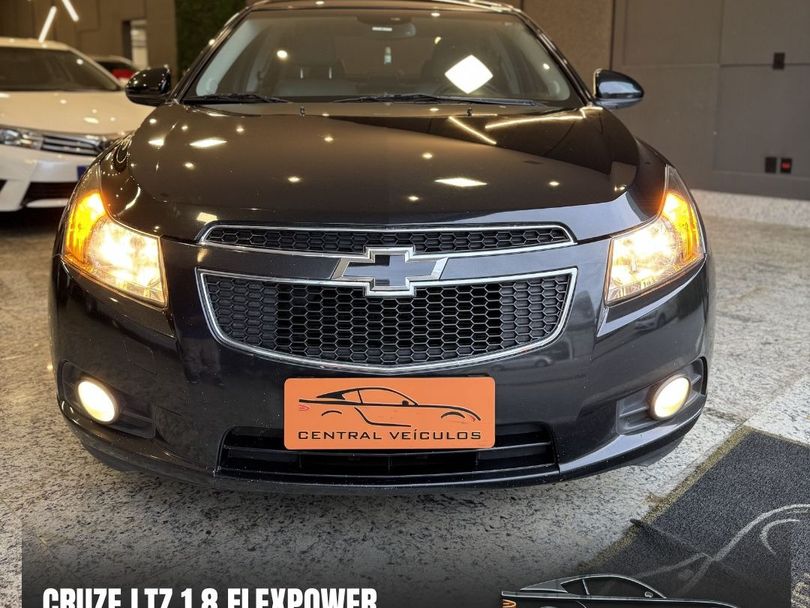 Chevrolet CRUZE LTZ 1.8 16V FlexPower 4p Aut.