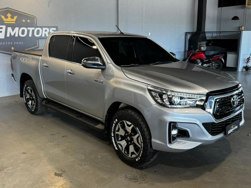 Toyota Hilux CD SRX 4x4 2.8 TDI 16V Diesel Aut.