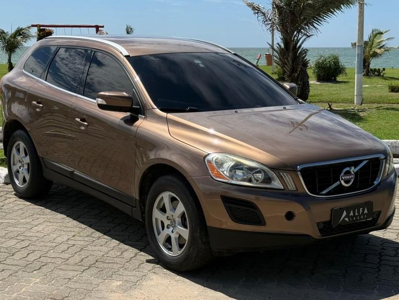 Volvo XC 60 2.0 T5  5p
