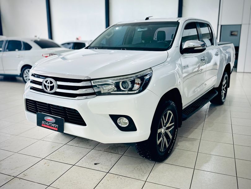 Toyota Hilux CD SRX 4x4 2.8 TDI 16V Diesel Aut.