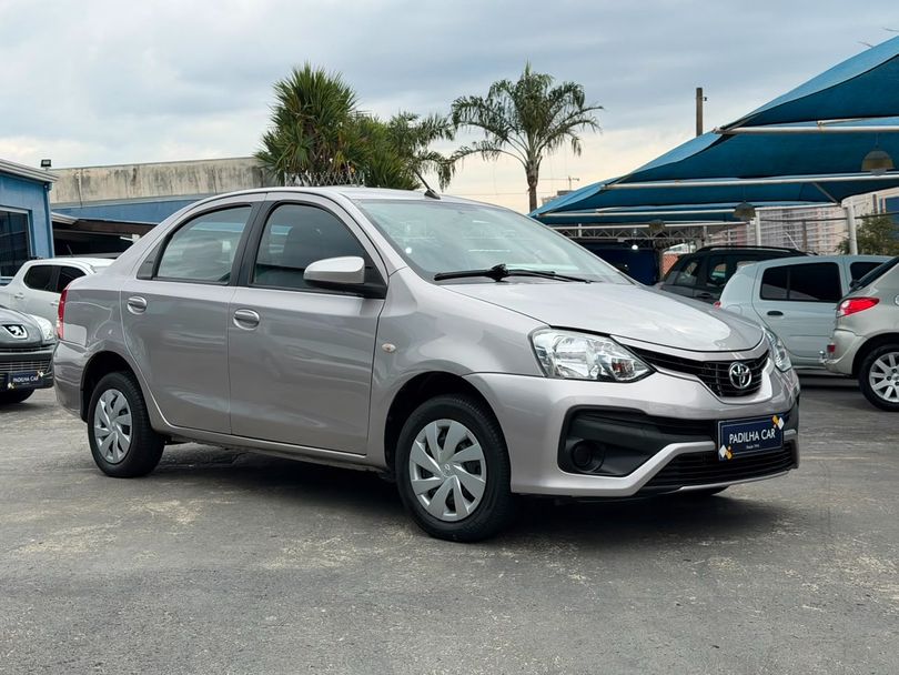 Toyota ETIOS XS Sedan 1.5 Flex 16V 4p Aut.