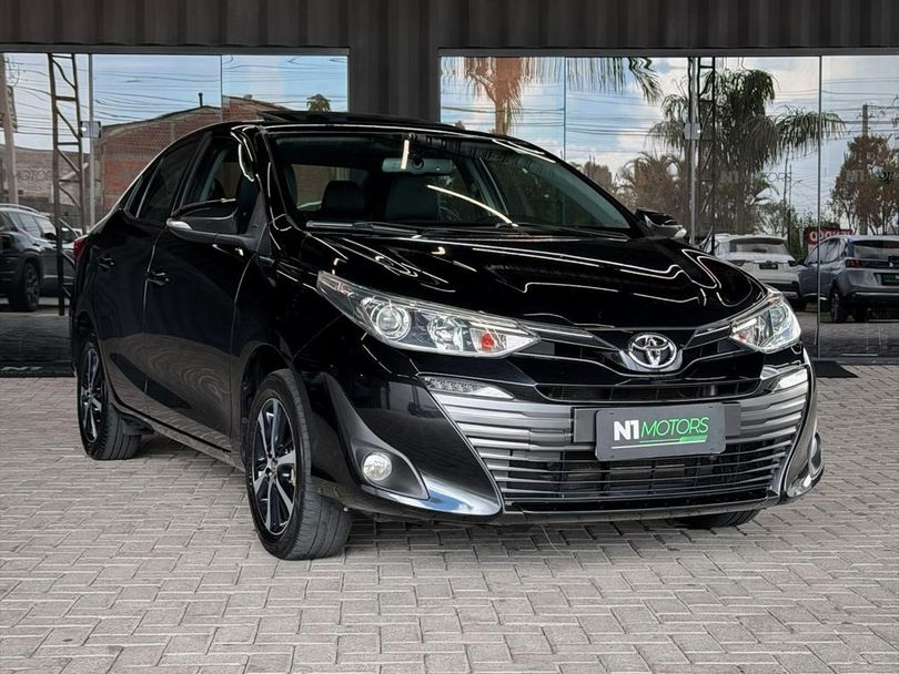 Toyota YARIS XLS Connect Sed. 1.5 Flex 16V Aut.