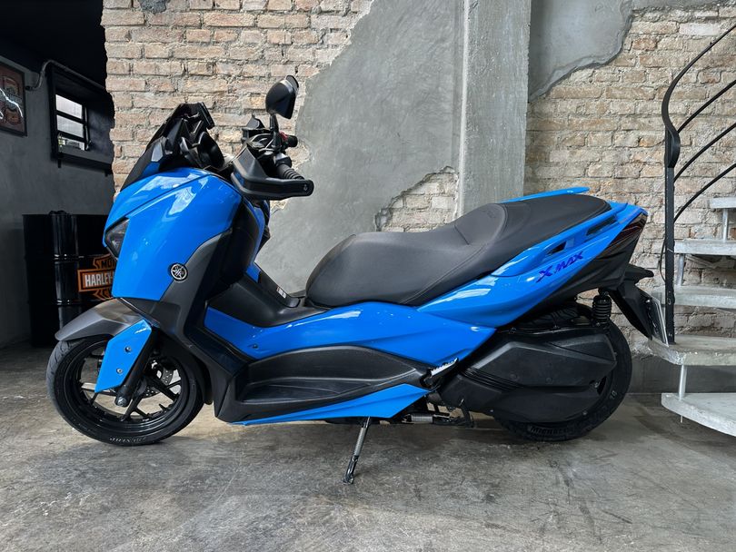 YAMAHA XMAX 250 ABS
