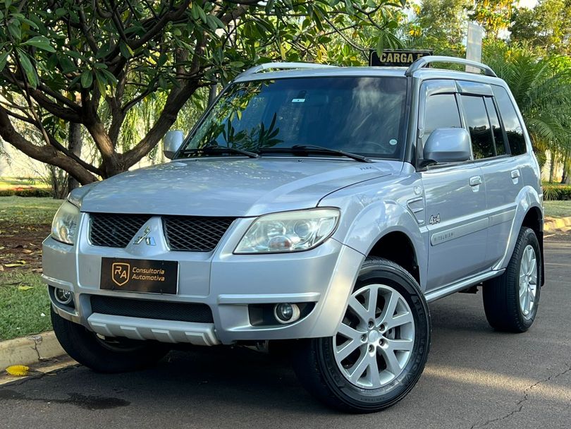 Mitsubishi Pajero TR4 2.0/ 2.0 Flex 16V 4x4 Aut.