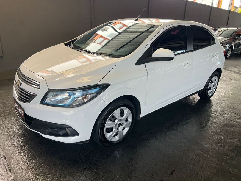 Chevrolet ONIX HATCH LT 1.4 8V FlexPower 5p Mec.