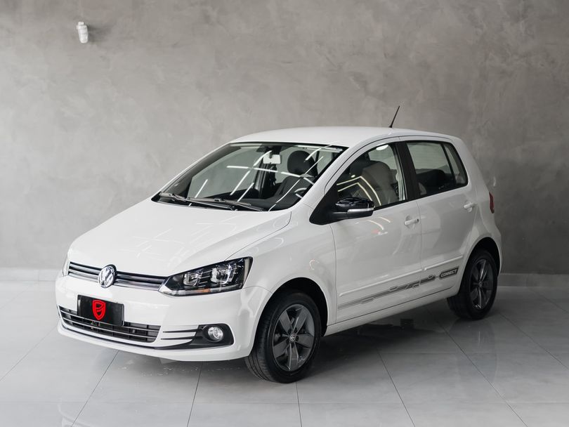 VolksWagen Fox Connect 1.6 Flex 8V 5p