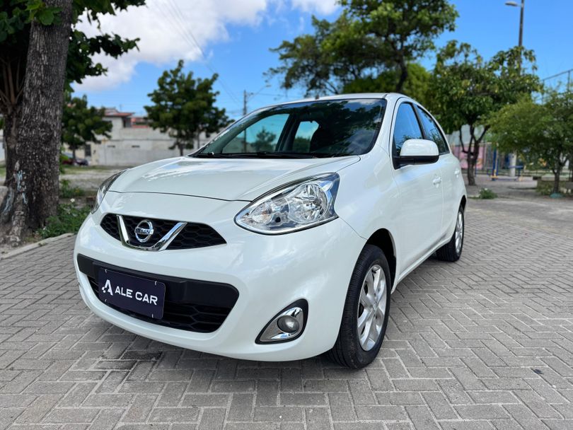 Nissan MARCH SV 1.6 16V FlexStart 5p Aut.