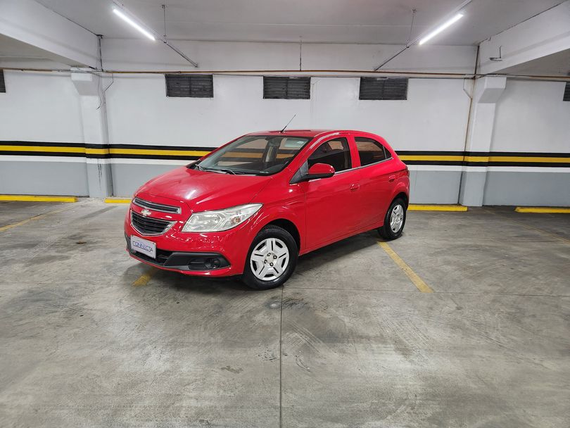Chevrolet ONIX HATCH LT 1.0 8V FlexPower 5p Mec.