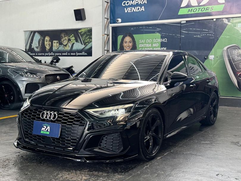 Audi A3 Sedan S-Line 2.0 TFSI  S-Tron.(Híb.)