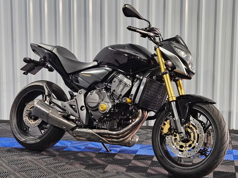 HONDA CB 600F HORNET