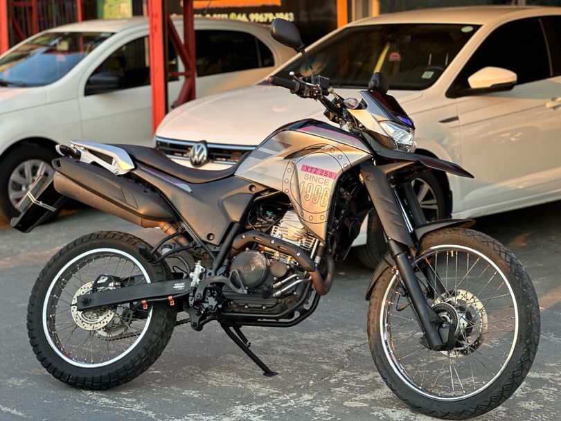 YAMAHA XTZ 250 LANDER 249cc/LANDER BLUEFLEX/ABS
