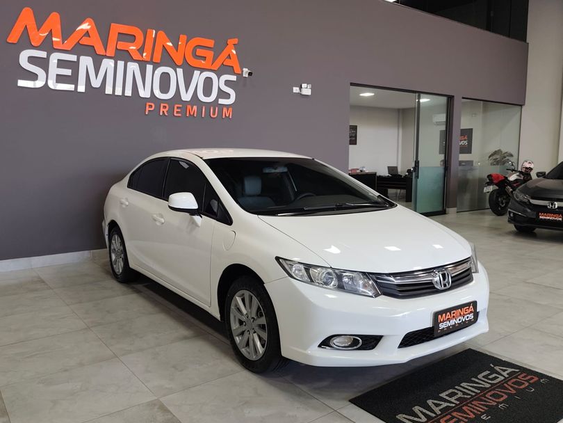 Honda Civic Sedan LXS 1.8/1.8 Flex 16V Aut. 4p