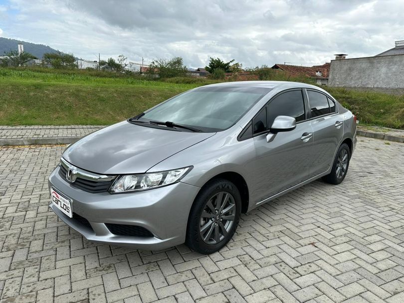 Honda Civic Sedan LXS 1.8/1.8 Flex 16V Mec. 4p