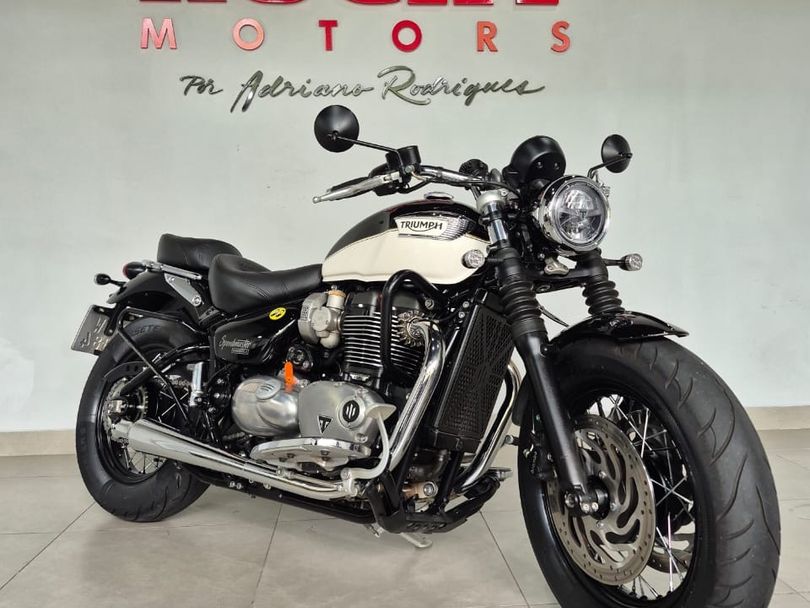 TRIUMPH BONNEVILLE SPEEDMASTER 1200cc