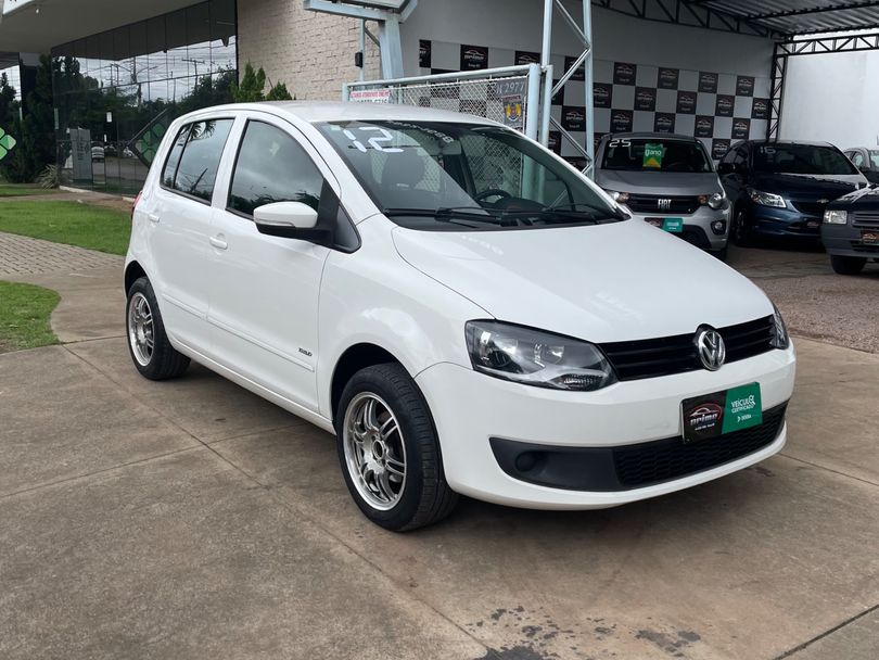 VolksWagen Fox 1.6 Mi Total Flex 8V 5p
