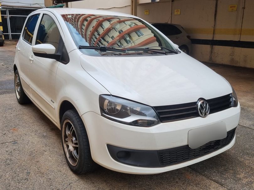 VolksWagen Fox 1.6 Mi Total Flex 8V 5p