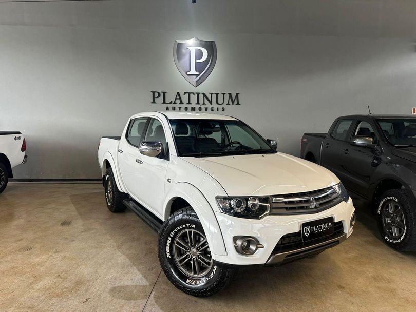 Mitsubishi HPE 3.2 CD TB Int.Diesel Aut 