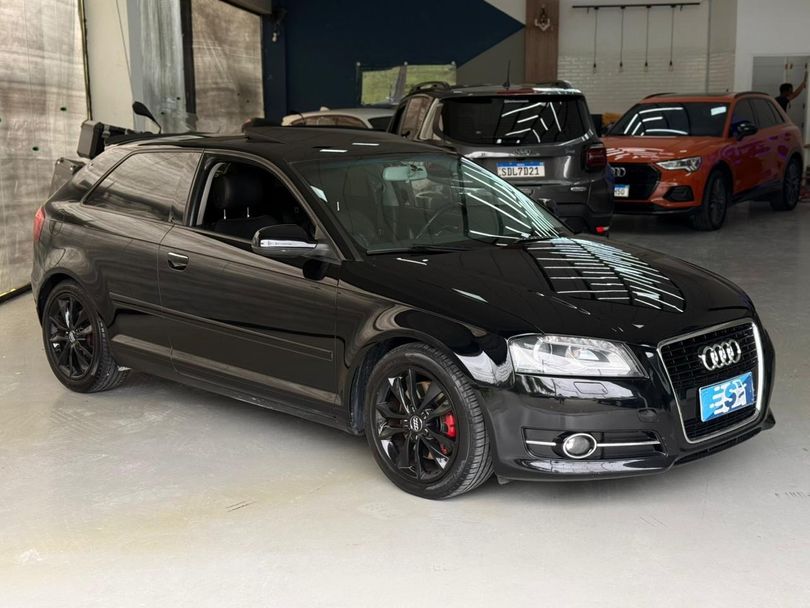 Audi A3 Sport 2.0 16V TFSI S- tronic