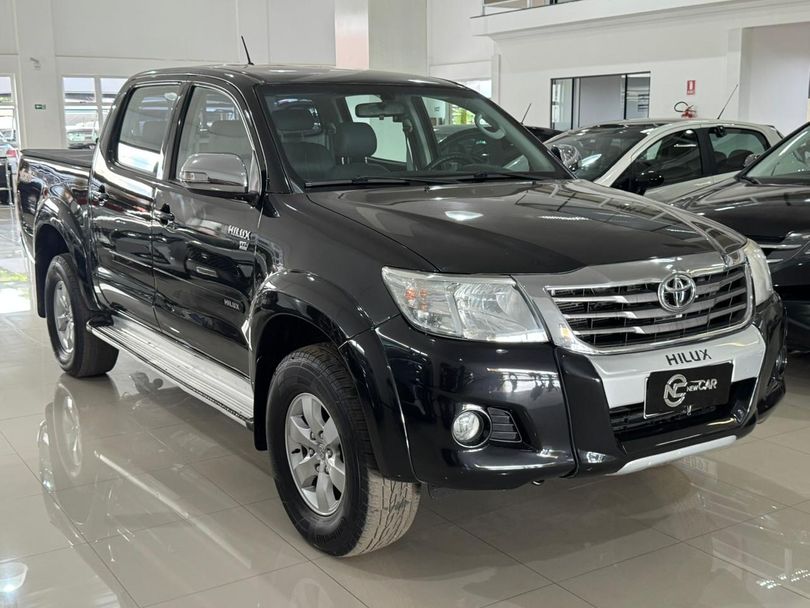 Toyota Hilux CD SRV 4x4 2.7 Flex 16V Aut.