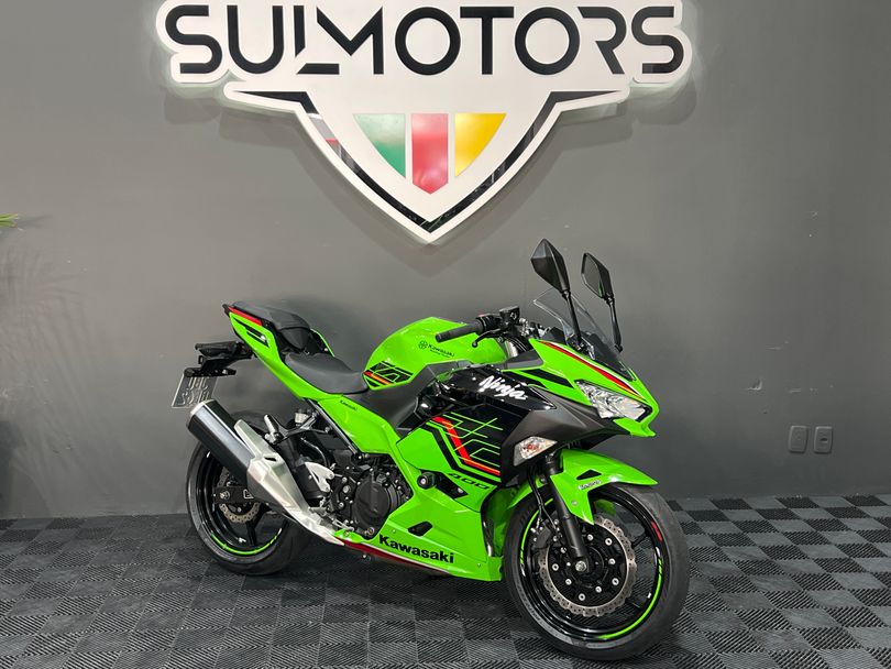 KAWASAKI NINJA 400