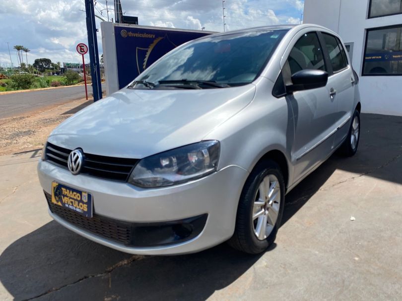 VolksWagen Fox 1.6 Mi Total Flex 8V 5p